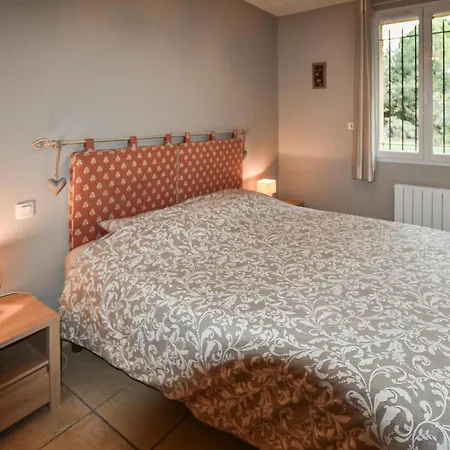 Amazing In Saturnin Les Avi With Private Swimming Pool, Be Inside Or Outside